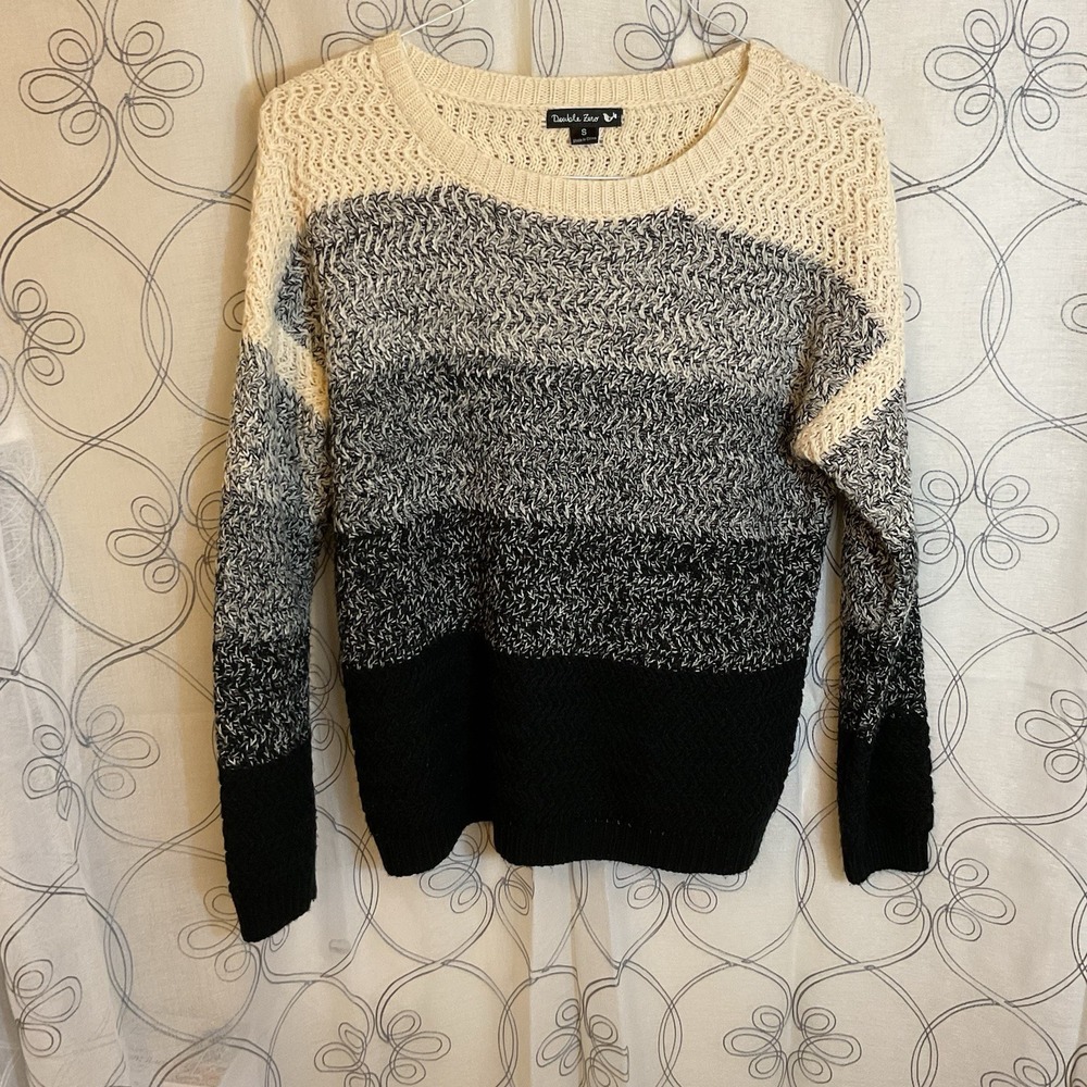 Women's Double Zero Off White Gray Black Sweater Long Sleeve‎ Size Small